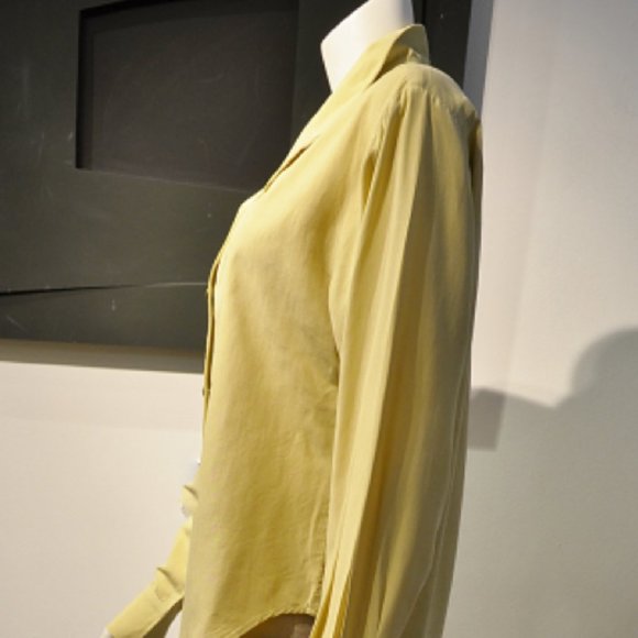 Flatiron Workshop Fuji Silk Button front Shirt - Picture 2 of 9